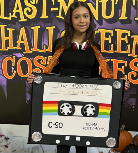 Cassette Tape Last-Minute Halloween Costume